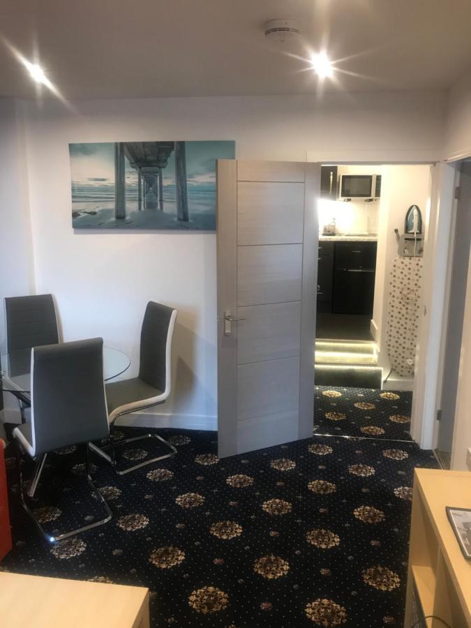 Shores Holiday Apartments Blackpool Zewnętrze zdjęcie